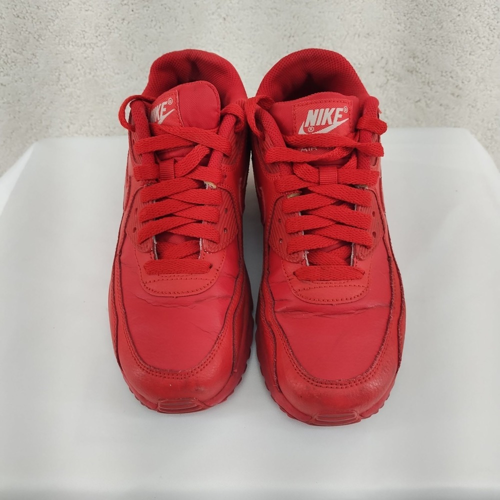 Nike Air Max youth sneakers in a bright red colourway with classic Air Max